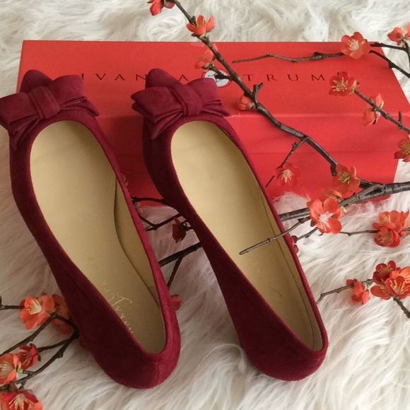 💞IVANKA TRUMP💞Abello dark red suede - Picture 12 of 16